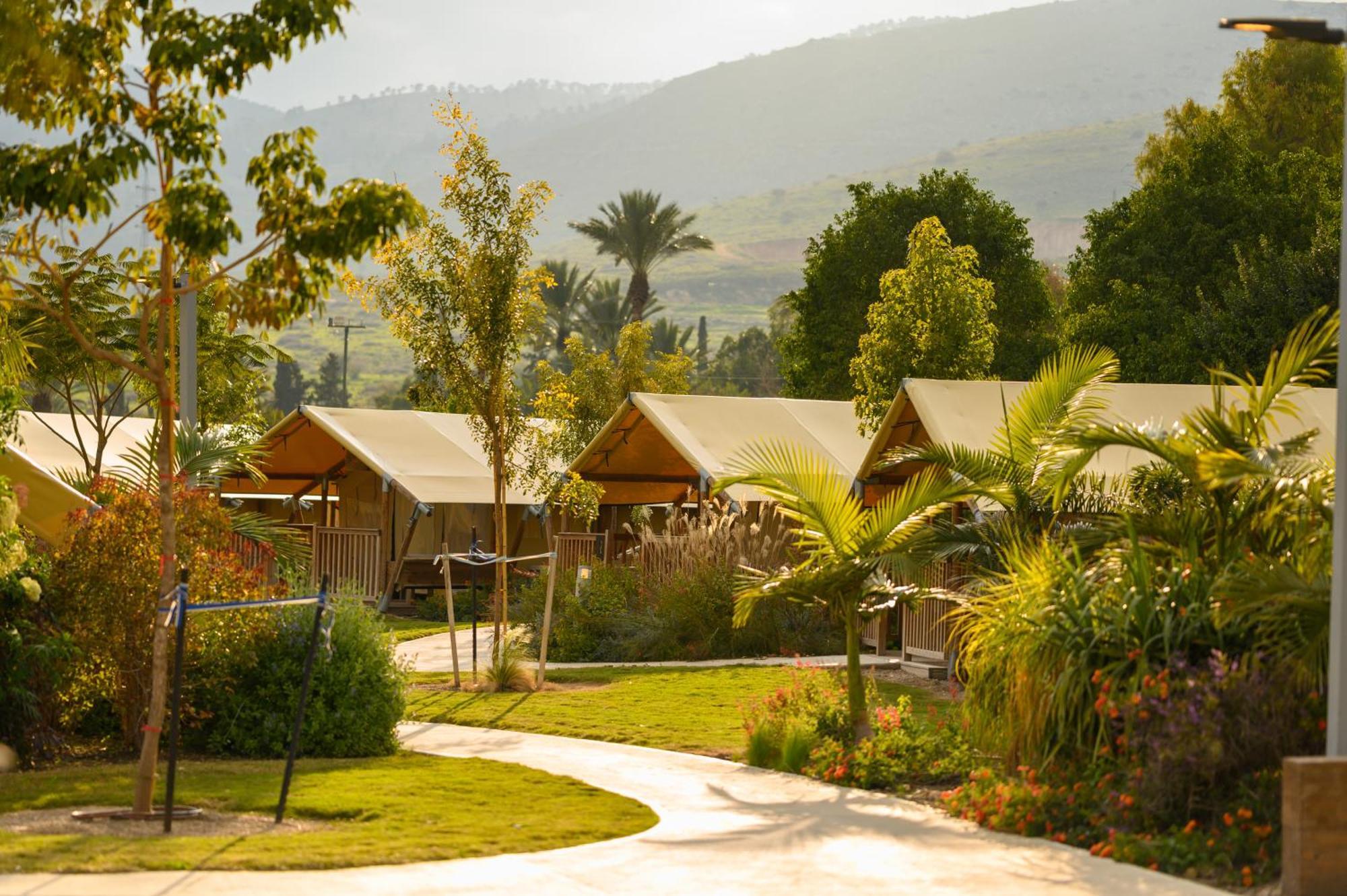 Hotel Layla Glamping Nir David Exterior foto