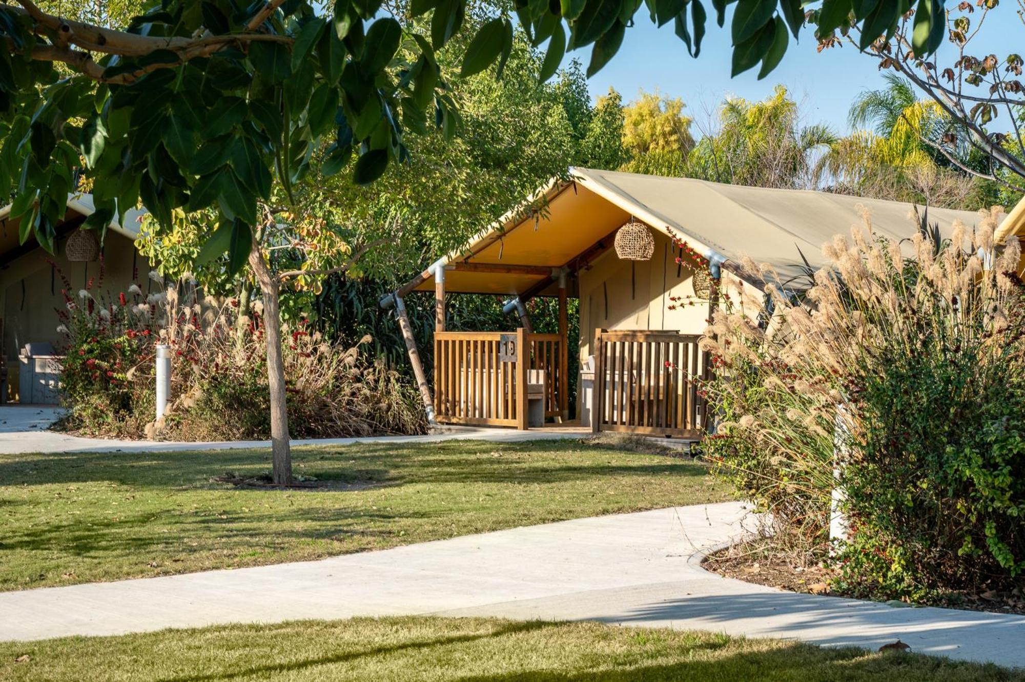 Hotel Layla Glamping Nir David Exterior foto